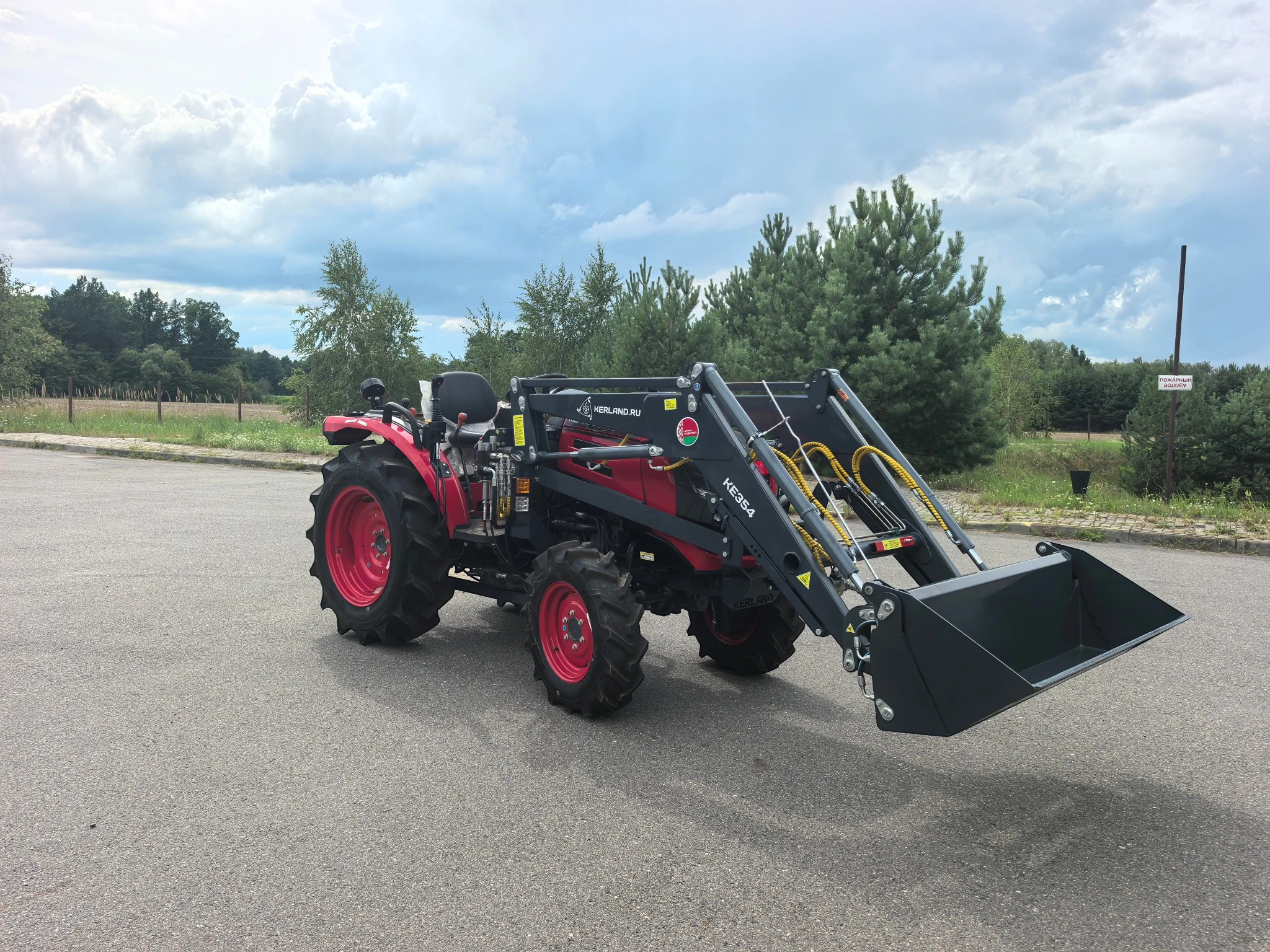  KE354 MAHINDRA OJA 3140