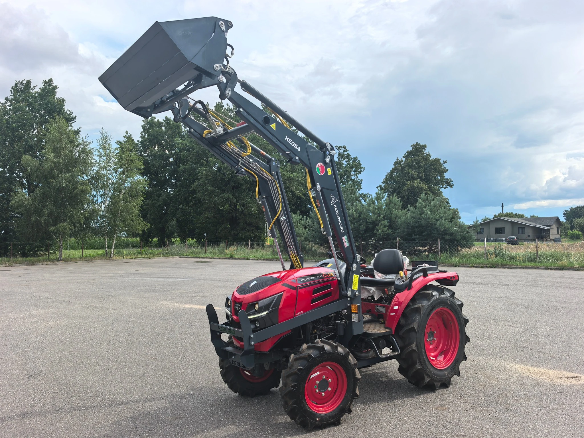  KE354 MAHINDRA OJA 3140